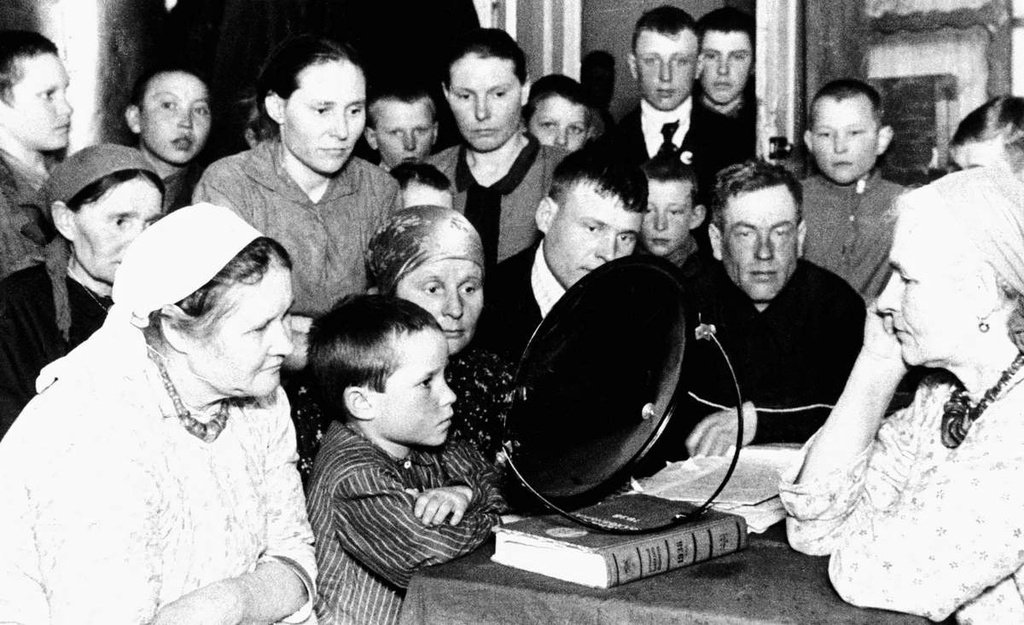 В Челябинксе появилось собственное радиовещание, 1929 год. Фото: Государственный исторический музей Южного Урала /&nbsp;russiainphoto.ru