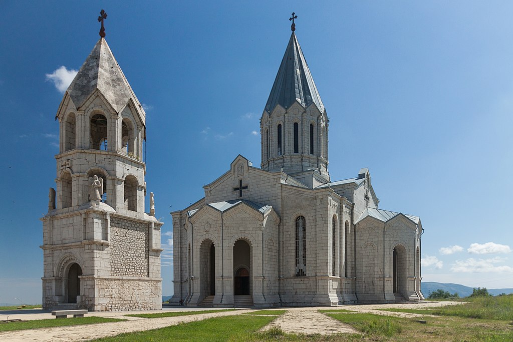 Собор Святого Христа Всеспасителя в городе Шуша. Фото: Marcin Konsek/Wikimedia Commons 