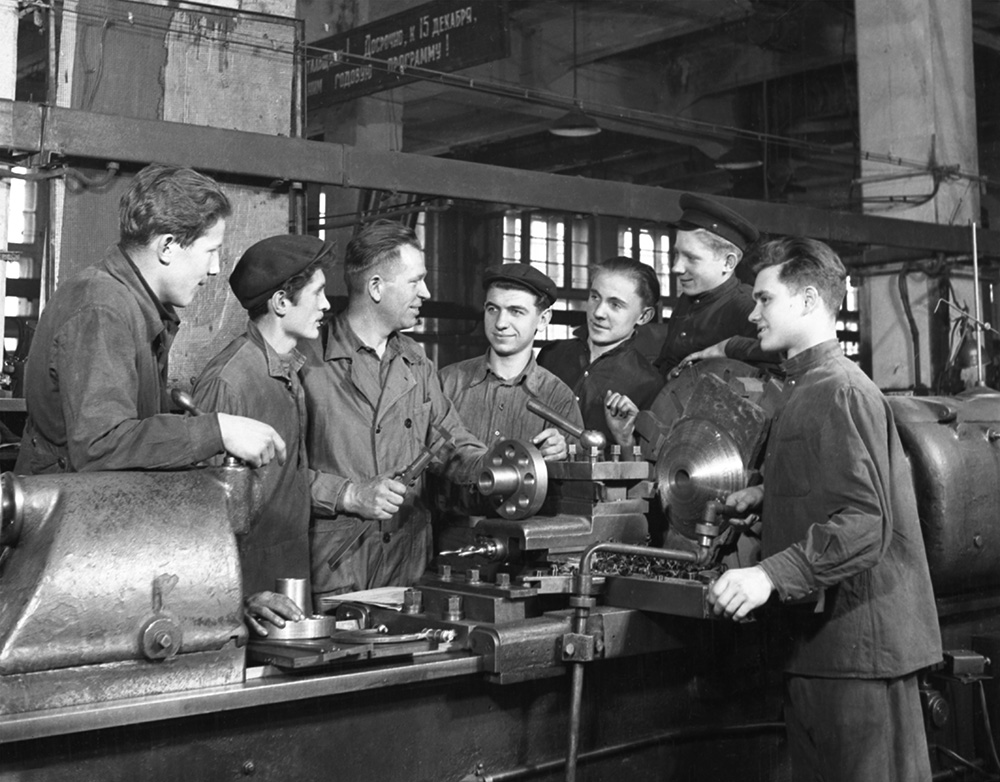 Московский электромеханический завод имени В.И. Ленина. Фото: Давид Шоломович/РИА Новости