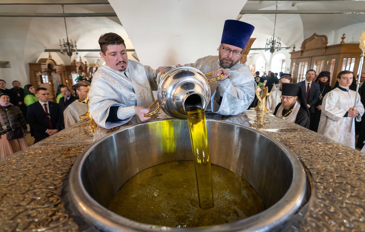Молебен на&nbsp;начало мироварения в&nbsp;Донском монастыре, 2025 год. Фото:&nbsp;Олег Варов /&nbsp;foto.patriarchia.ru