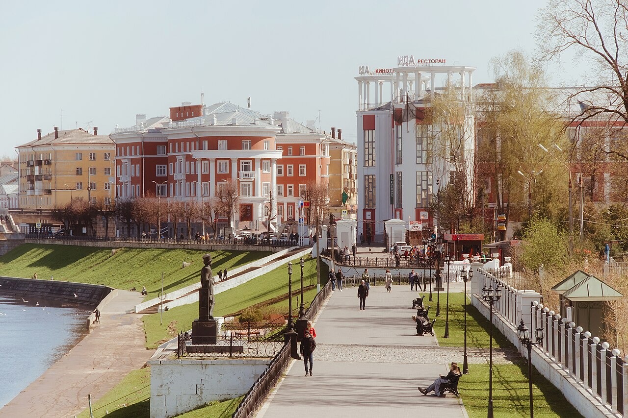 Набережная Михаила Ярославича, Тверь. Фото: Ветер Тверских Крыш / vk.com/tver777