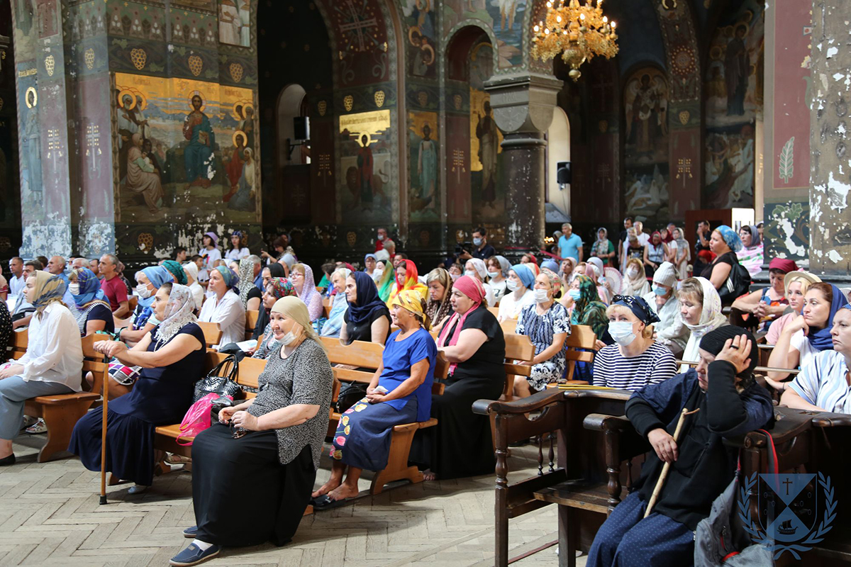 Прихожане монастыря св. апостола Симона Кананита, Новый Афон. Фото: Георгий Захарцев / abkhazia.church