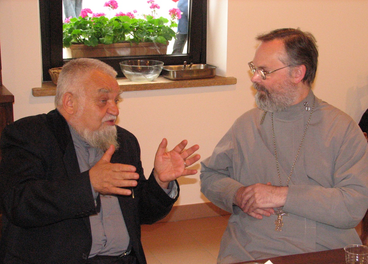 Энцо Бьянки и отец Георгий Кочетков, 2007 год.&nbsp;Фото: архив ПСМБ