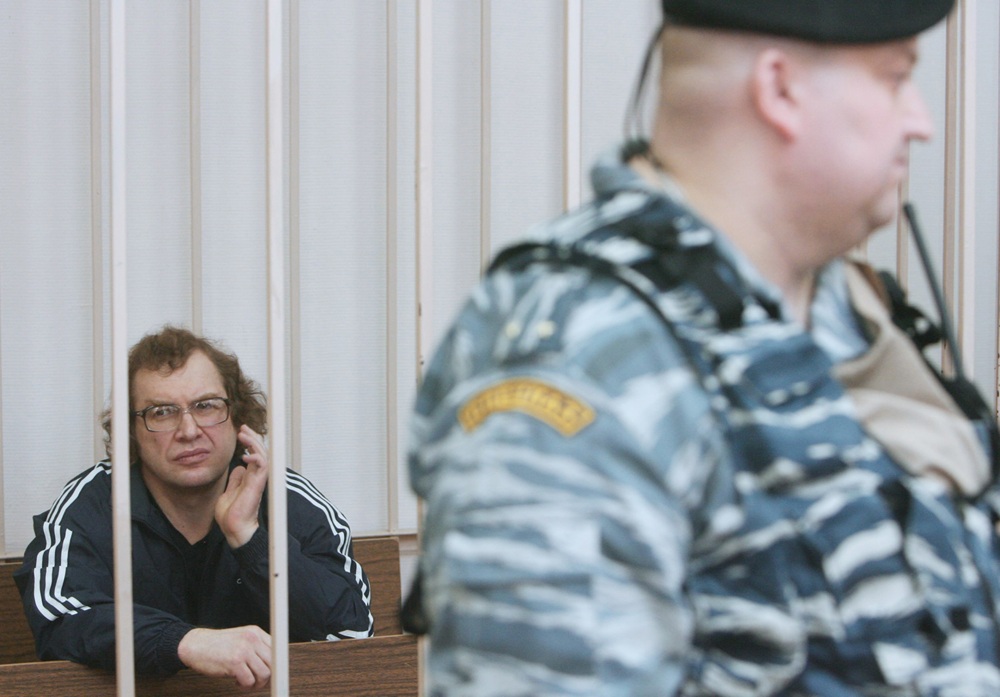 Основатель финансовой пирамиды "МММ" Сергей Мавроди во время оглашения приговора в Чертановском суде. Фото: Алексей Никольский / РИА Новости
