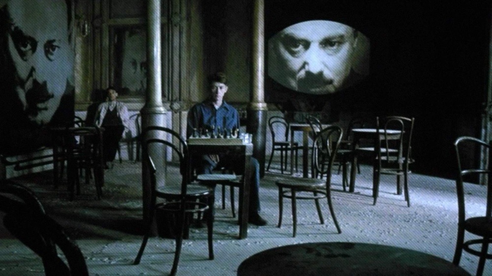Кадр из фильма &laquo;1984&raquo;. Фото:&nbsp;Umbrella-Rosenblum Films Production