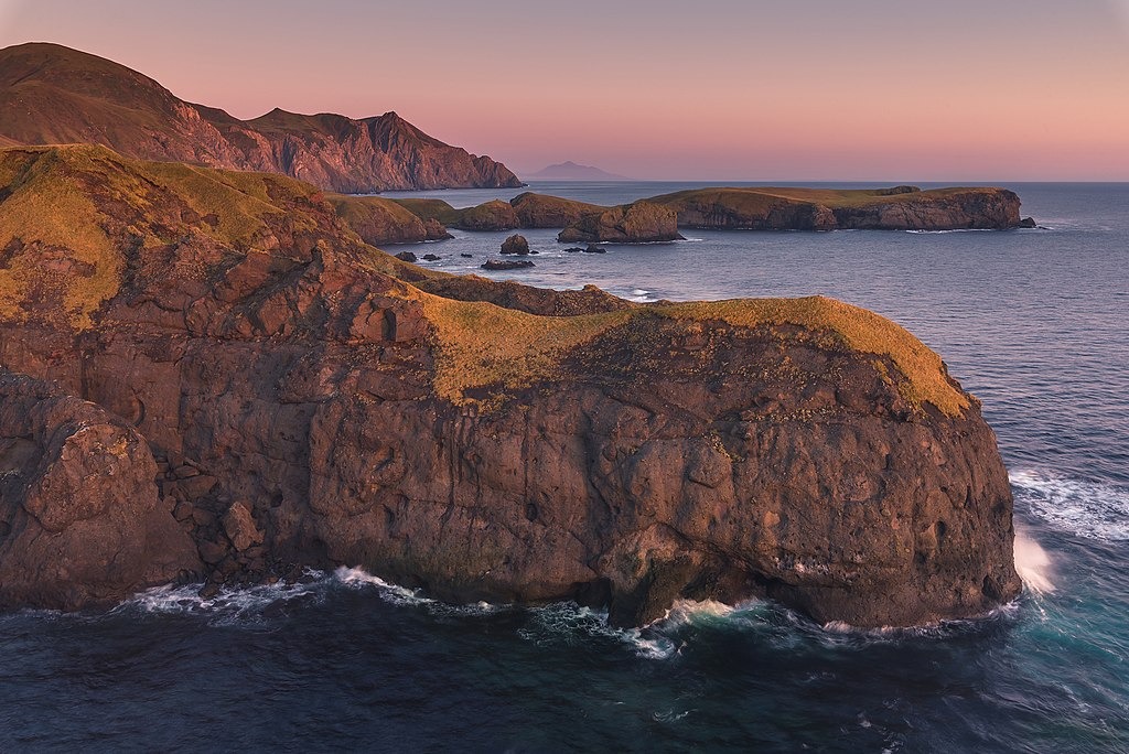 Мыс Край Света на острове Шикотан. Фото: Екатерина Васягина / Wikipedia