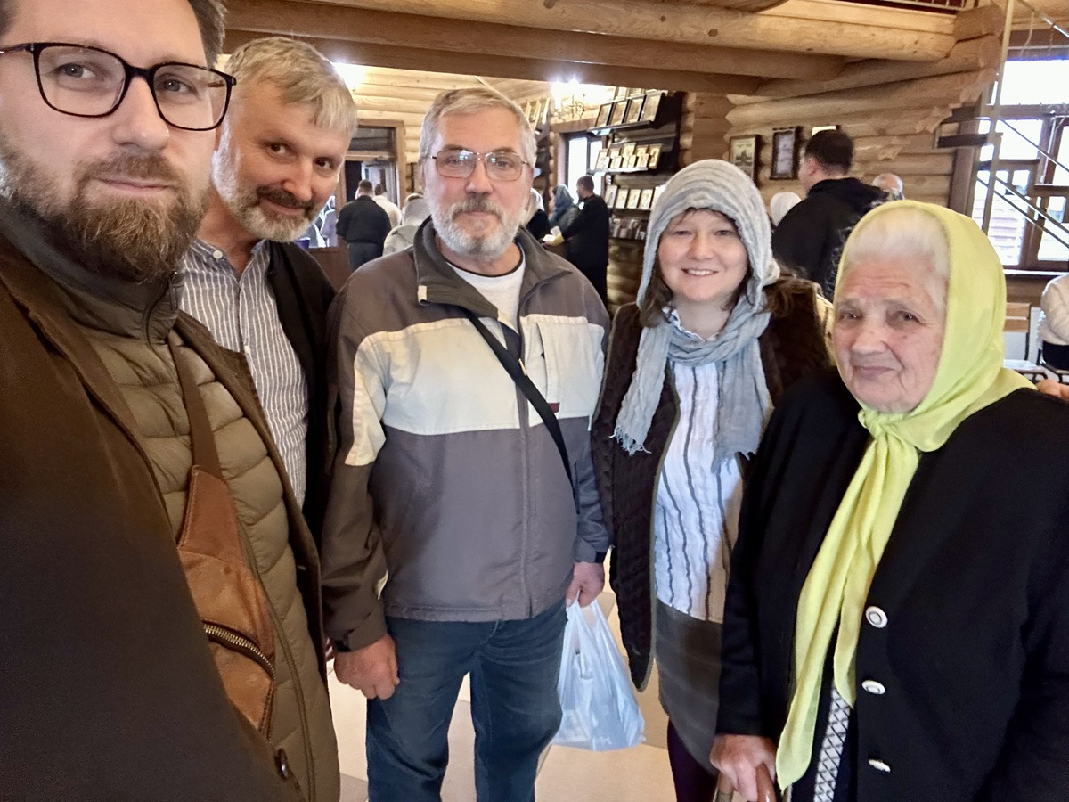 Андрей Васенёв, Олег Глаголев, Сергей Иванович, Ксения Цветкова и Алла Фёдоровна. Фото: Андрей Васенёв