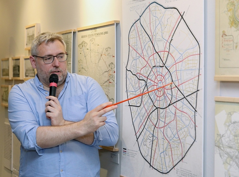 Исследователь архитектуры, транспорта и градостроительства Александр Змеул. Фото:&nbsp;mosmuseum.ru