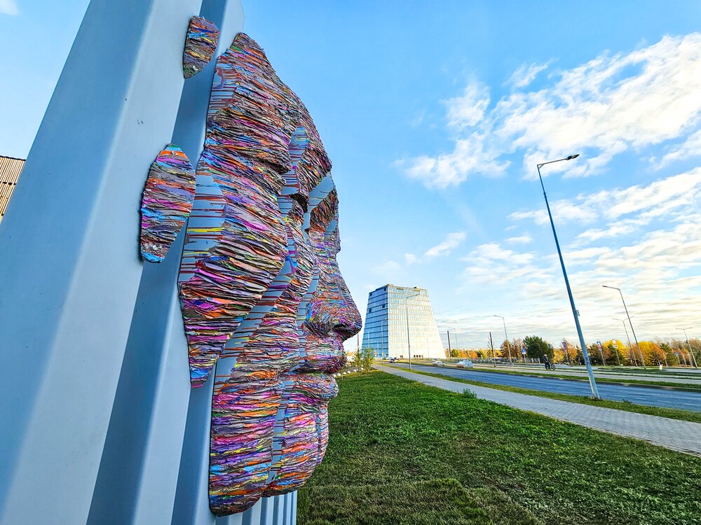 Арт-объект «Размышление о происхождении человека». Фото: Мобильный репортер / Агентство «Москва»