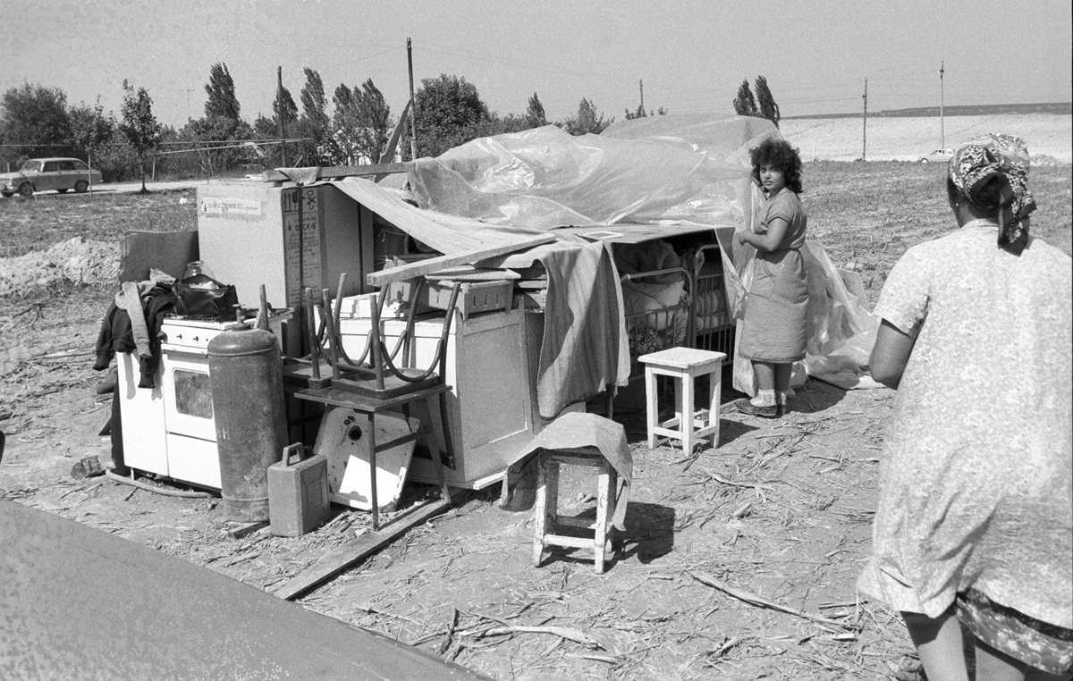 Депортированные в годы ВОВ крымские татары стали возвращаться на историческую родину, лагерь переселенцев 1989 год. Фото:&nbsp;Валерий Шустов / РИА Новости