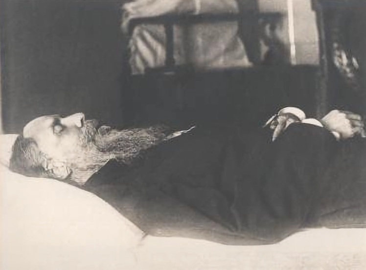 Михаил Салтыков-Щедрин на смертном одре. Фото: Государственный музей истории российской литературы имени В.И. Даля