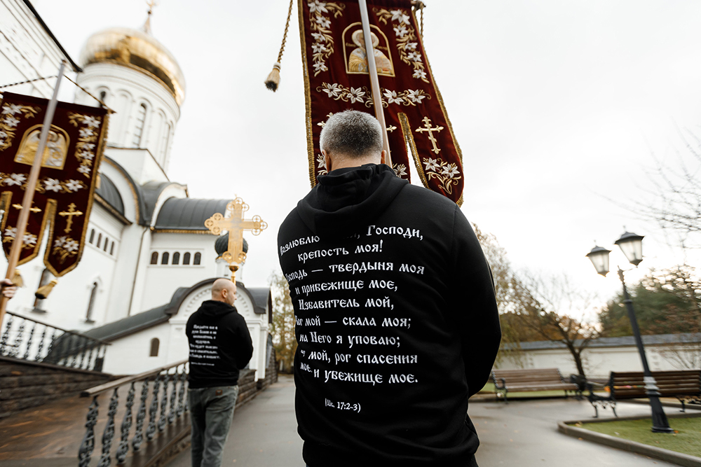 Литургия в храме св. мч. Уара и закладка основания часовни в экопарке прихода в п. Вешки. Фото: Сергей Горбунов / Троице-Сергиева Лавра / Flickr