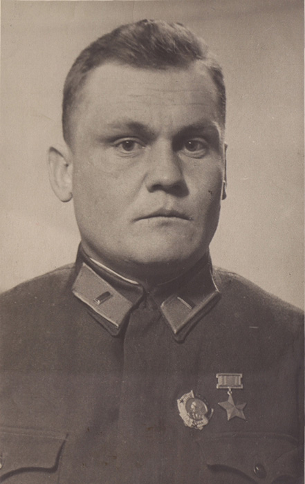 Борис Бирюков. Фото: heroes.kolomna-spravka.ru