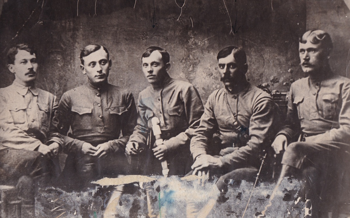 Антонов А. С. (в центре) и его штаб. Фото:&nbsp;Тамбовский областной краеведческий музей