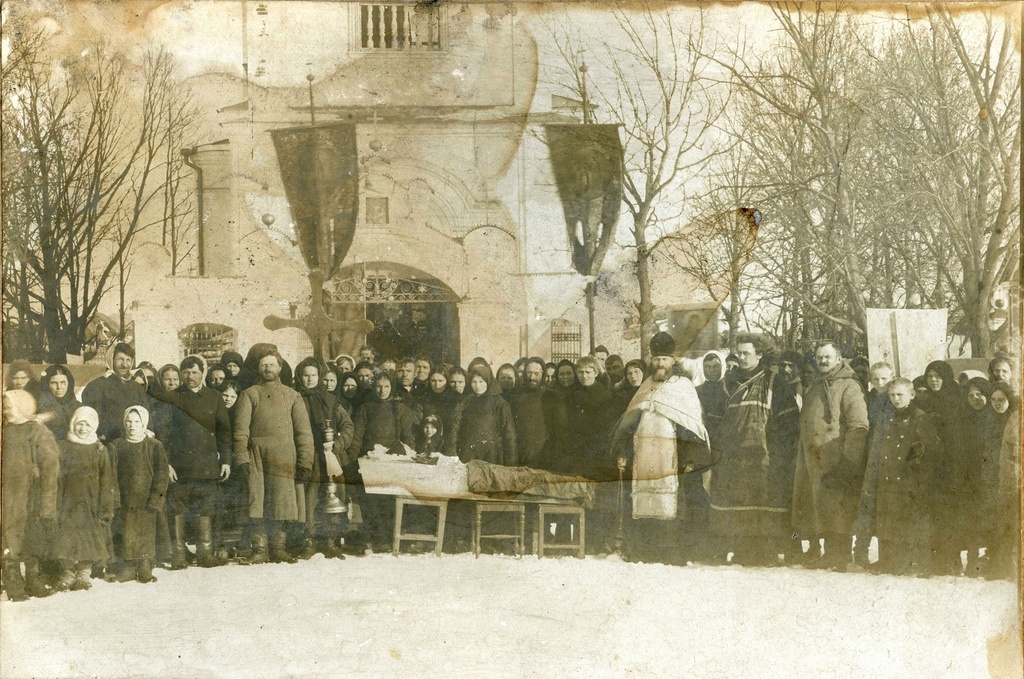 Сельские похороны, Тамбовская губ., с. Темяшево. Фото: Фотография из архива Николая Николаева / russiainphoto.ru