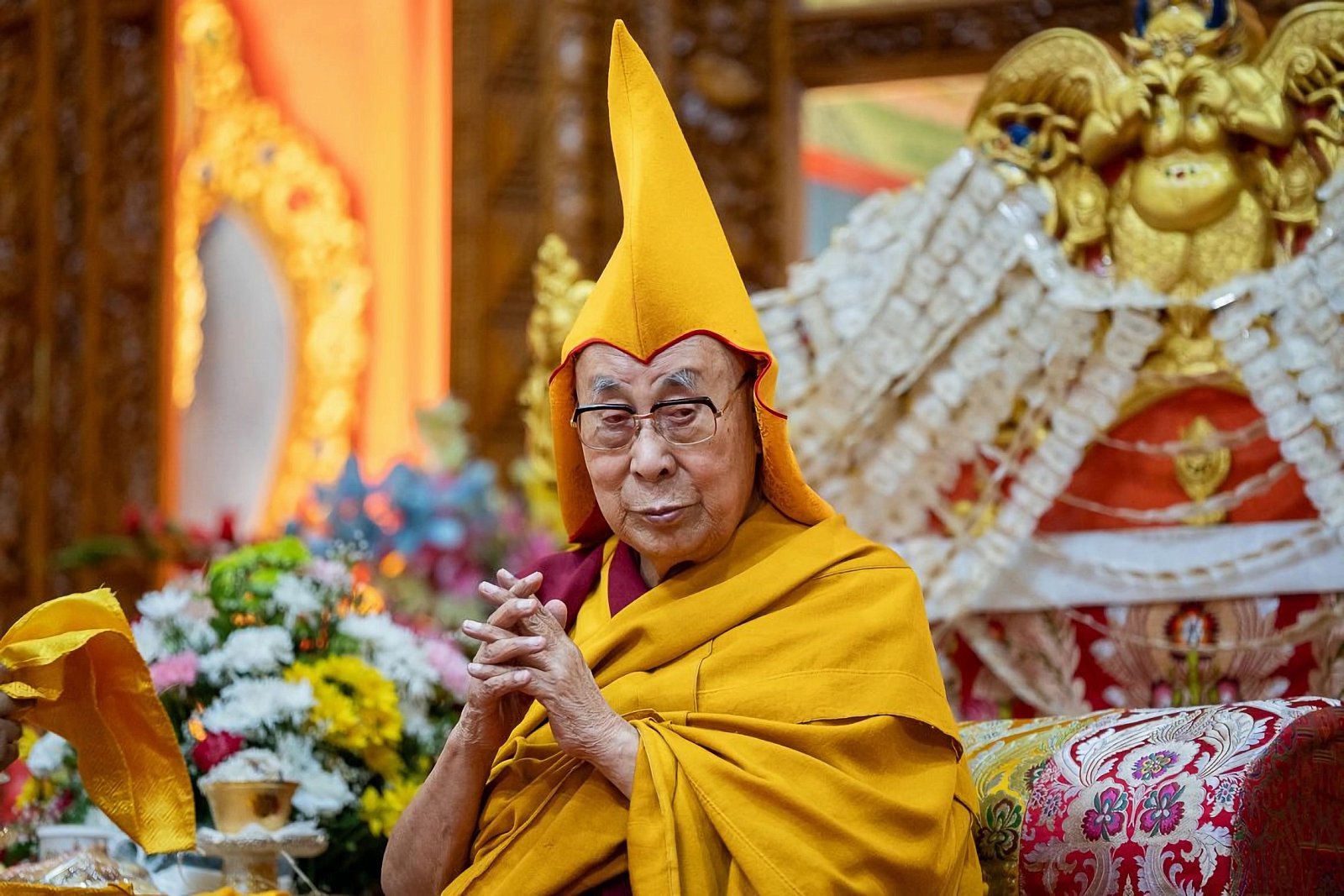 Далай-Лама XIV. Фото: Tenzin Choejor / de.dalailama.com
