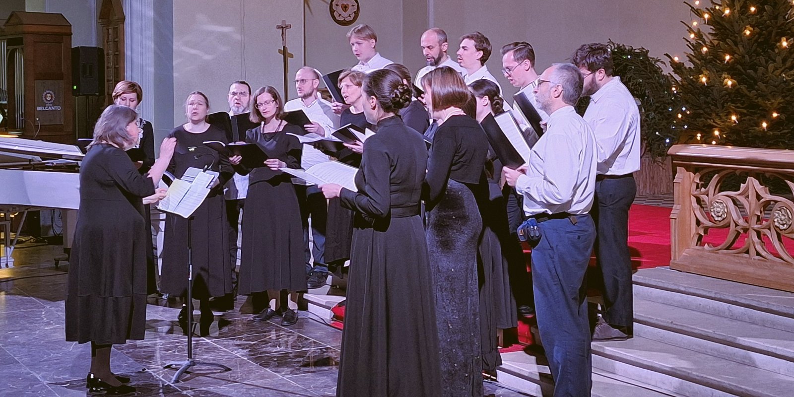 Хор Свято-Филаретовского института. Фото: архив СФИ