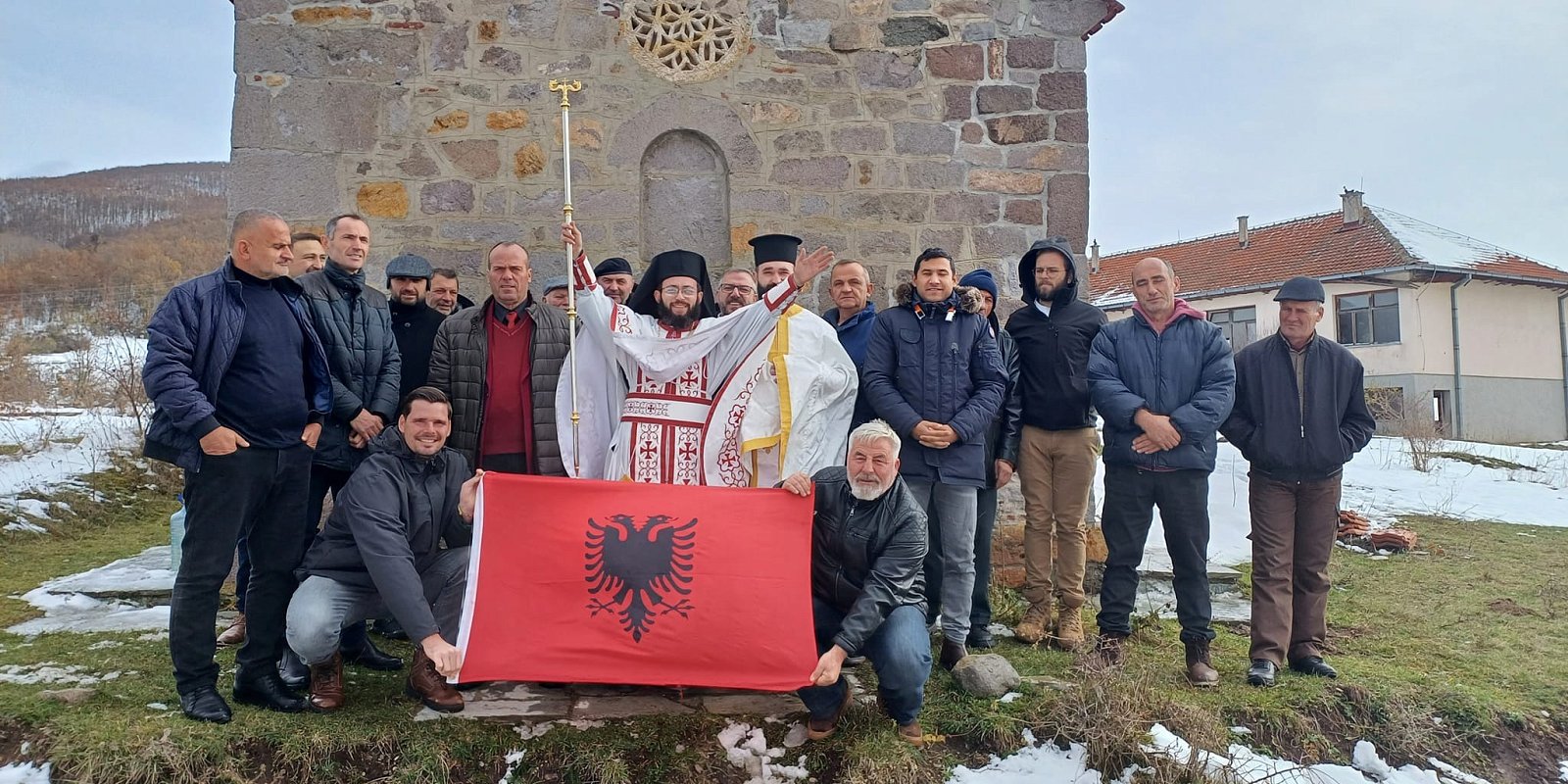 Никола Джуфка в центре. Фото: из социальных сетей Никола Жуфка