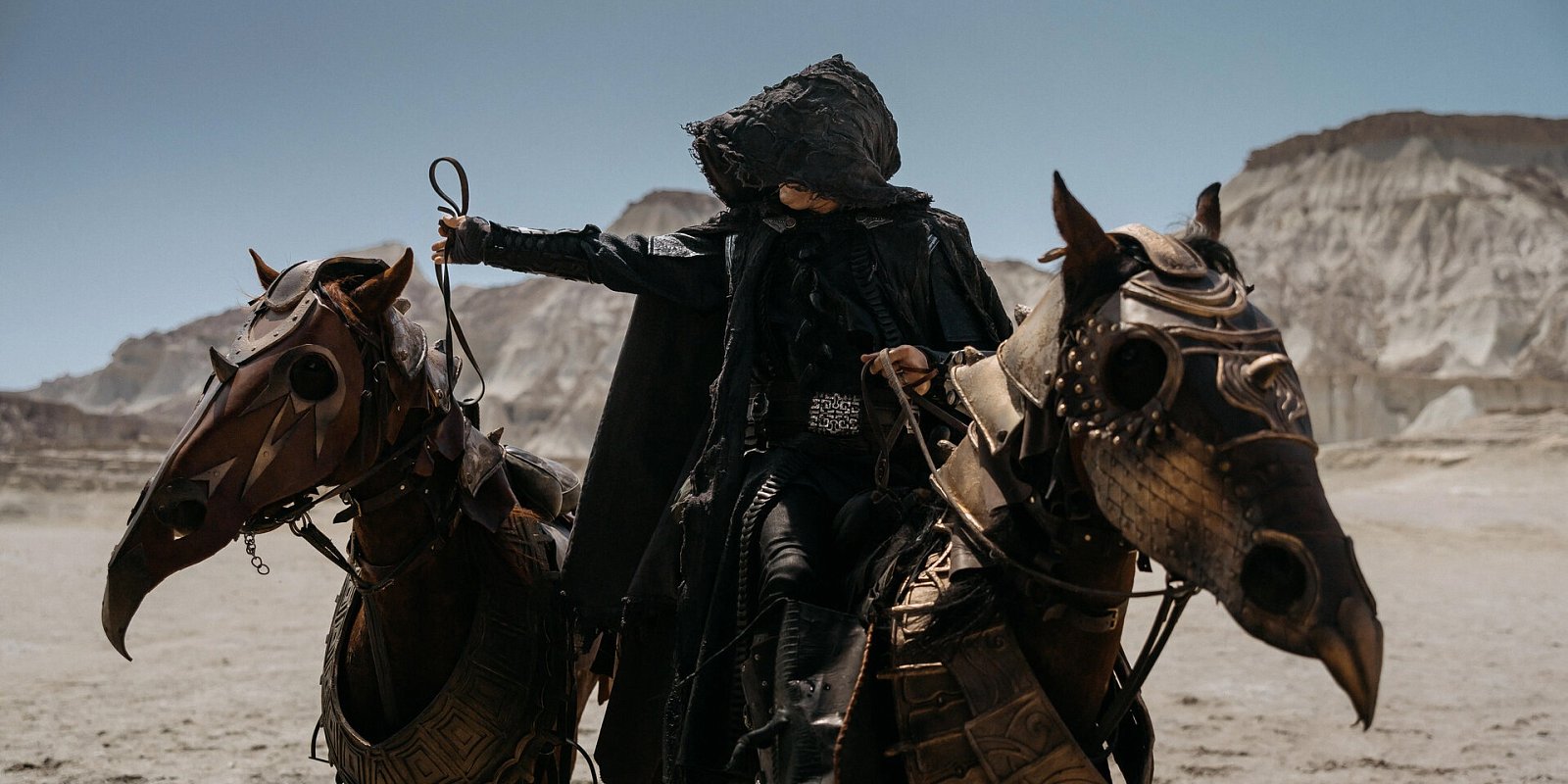 Кадр из сериала «Трудно быть богом». Фото: Институт развития интернета (АНО «ИРИ»)